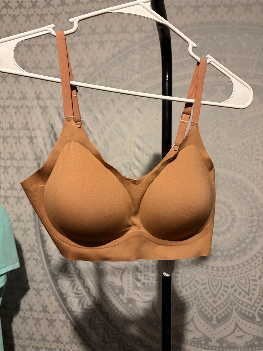 OEAK Wireless Seamless Bralette brown/Tan Size M NWT with Back Extender